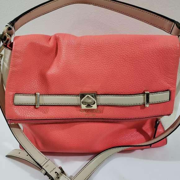 KATE SPADE CROSSBODY HANDBAG WITH FOLD OVER POCKET - Picture 2 of 15